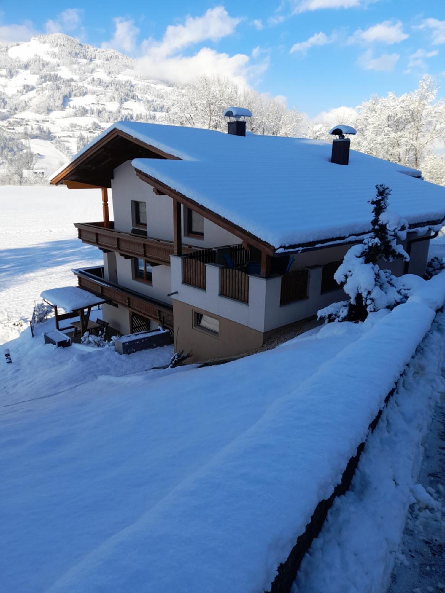 Rose * Hart im Zillertal